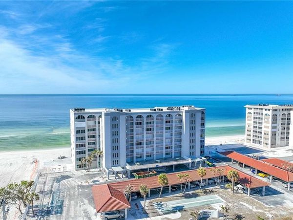 26000 Hickory BLVD, Unit 805, BONITA SPRINGS, FL 34134