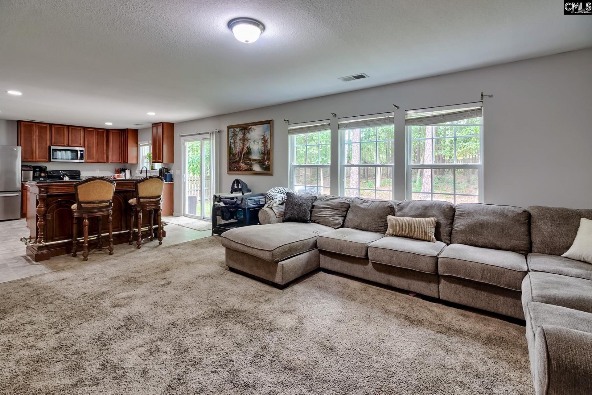 473 Denman Loop  Photo 13