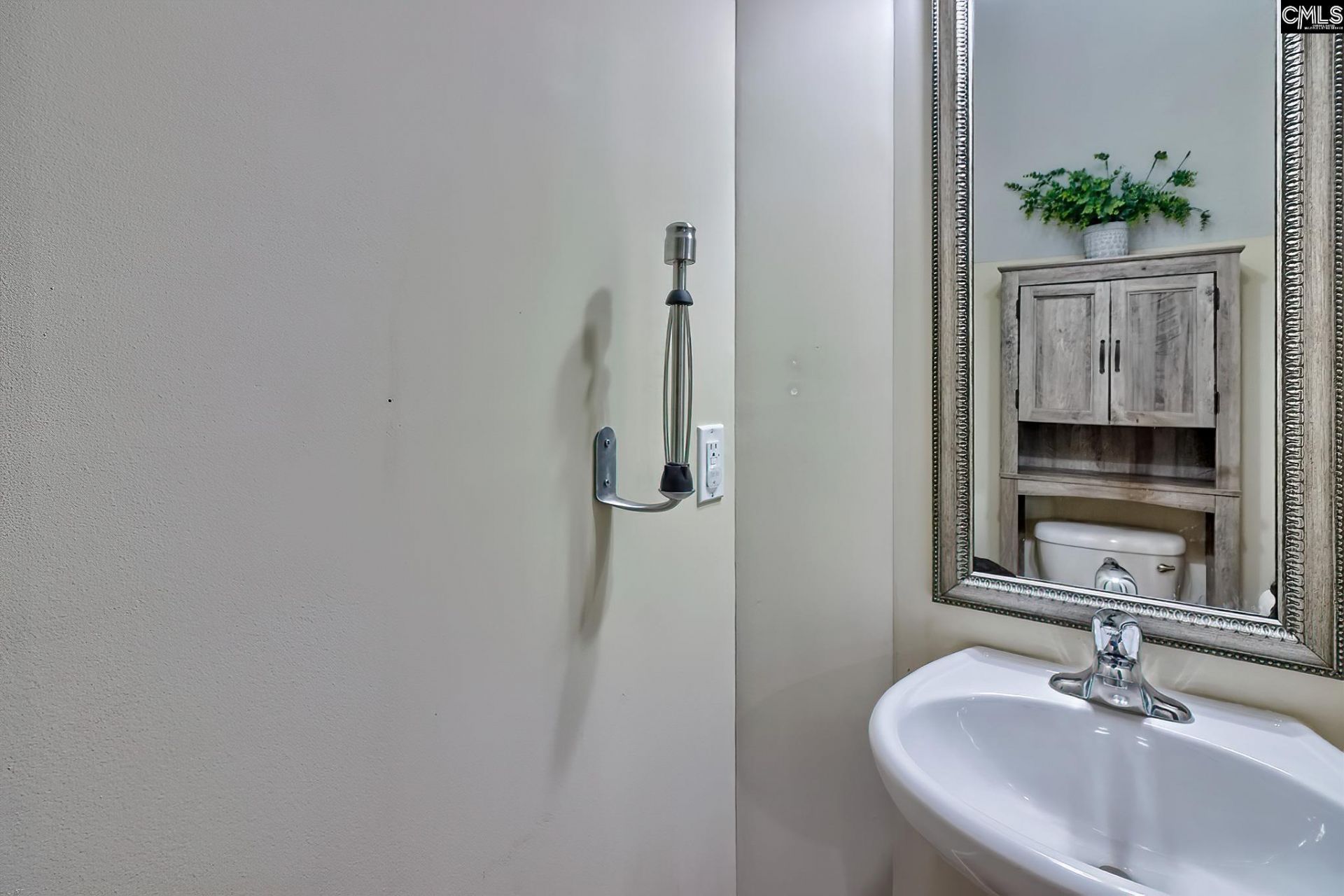 473 Denman Loop  Photo 14