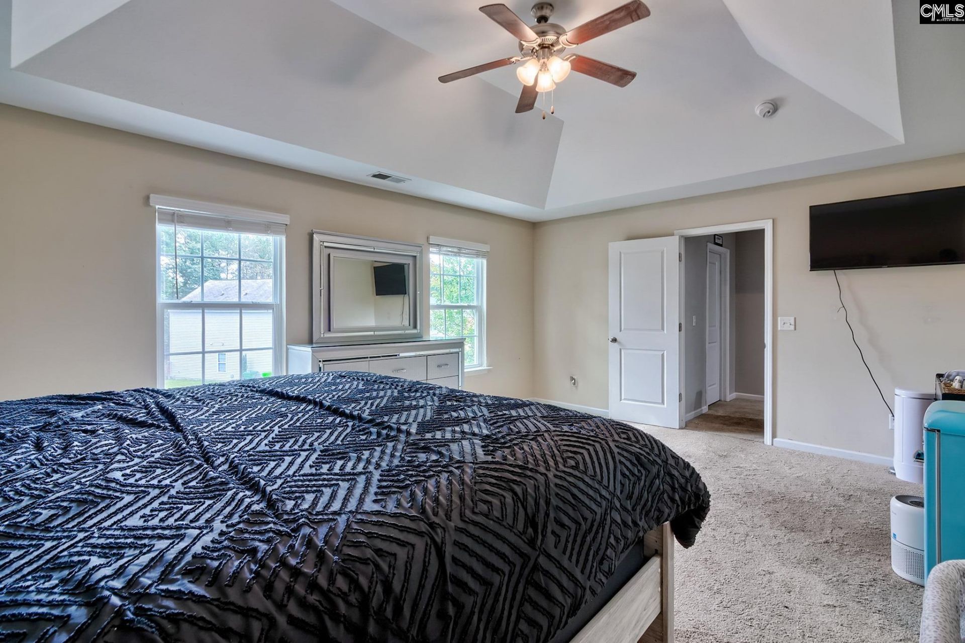 473 Denman Loop  Photo 16