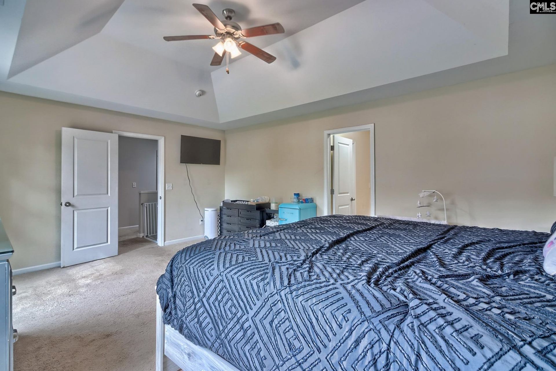 473 Denman Loop  Photo 17