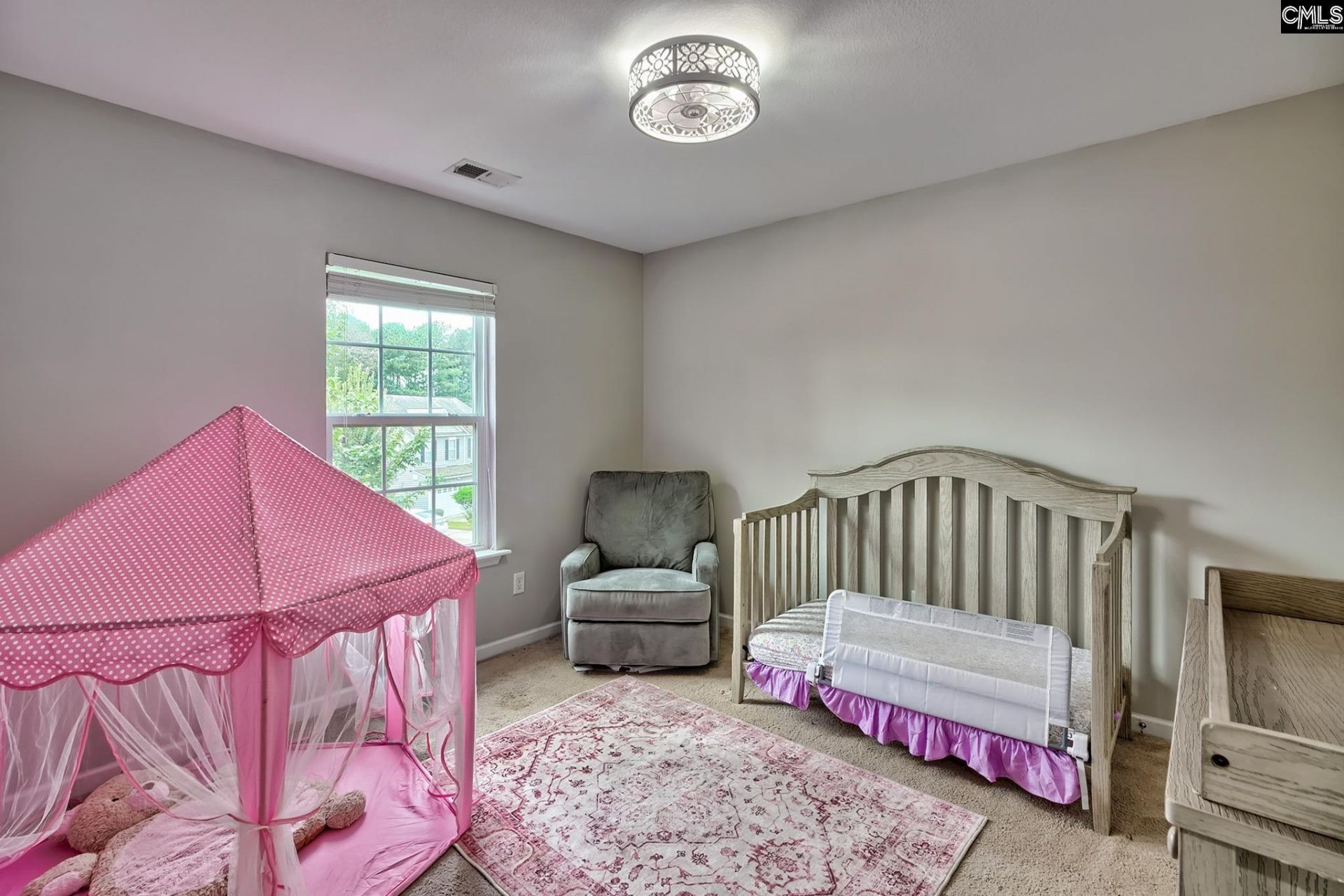 473 Denman Loop  Photo 21