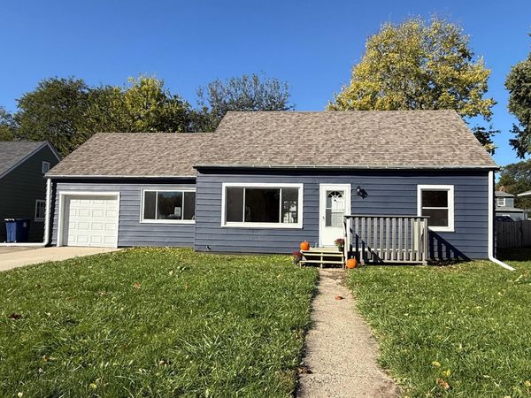 1417 Grand Avenue, Ames, IA 50010
