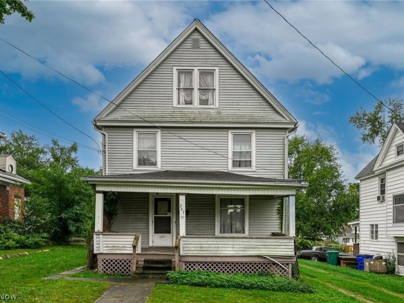 267 W Riddle Avenue, Ravenna, OH 44266 Photo 1
