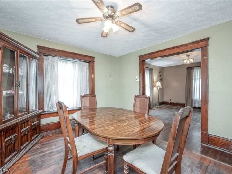 267 W Riddle Avenue, Ravenna, OH 44266 Photo 9