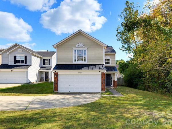 2727 Valley Court, Charlotte, NC 28273