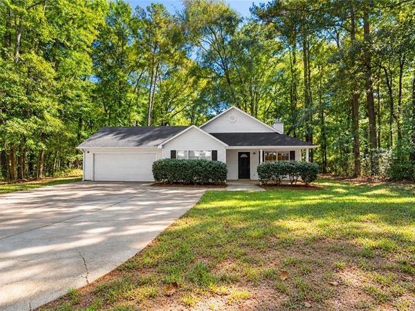 2633 Highway 54, Moreland, GA 30259
