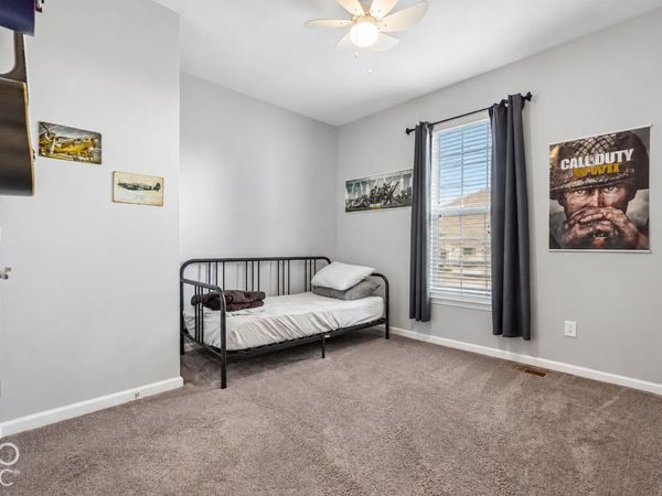 287 S Woodridge Drive, Pittsboro, IN 46167