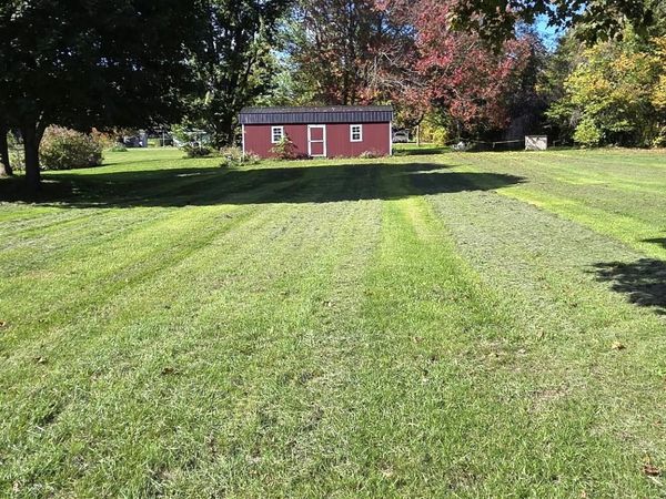 East, Bellevue, MI 49021