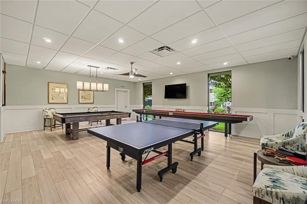 579 Park Shore Dr W, Unit I1, Naples, FL 34103 Photo