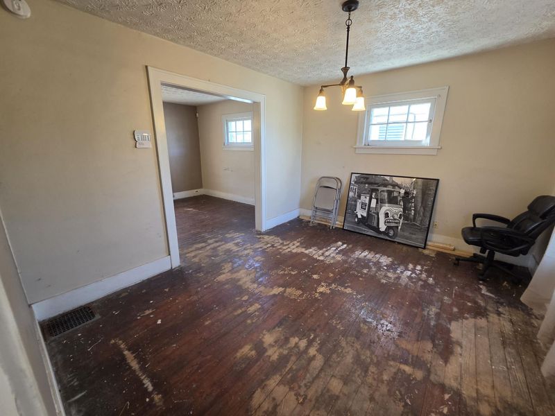 2077 Stanview Avenue, Dayton, OH 45404 Photo 4