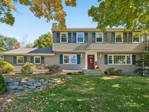 88 Vreeland Rd, West Milford, NJ 07480