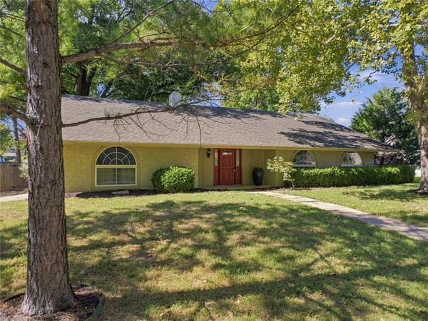 8130 S Florence Place, Tulsa, OK 74137