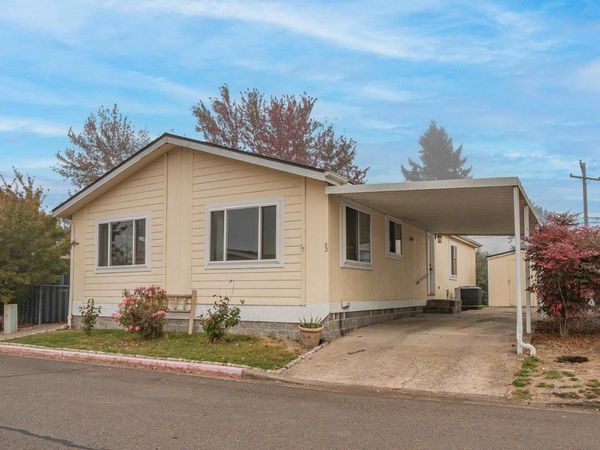 3200 Oak Terrace (#32) Dr, Lebanon, OR 97355