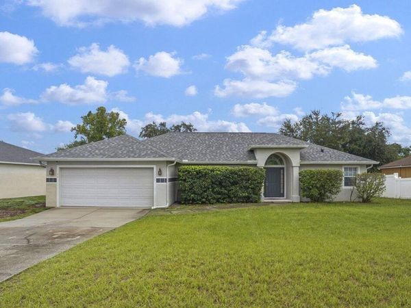 1725 Hernando Avenue, Deltona, FL 32725