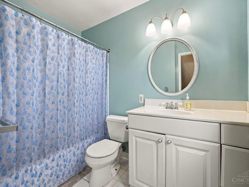 1946 Edgewater Drive, Springfield Township, OH 45240 Photo 32