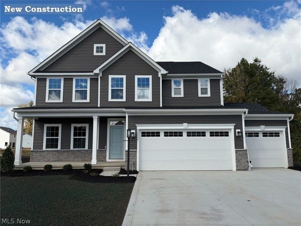 36044 Bridge Hampton Lane, North Ridgeville, OH 44039