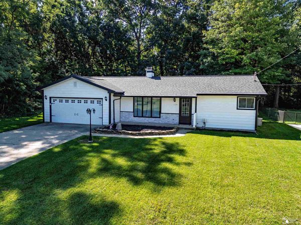 139 Ferris Drive, Brooklyn, MI 49230
