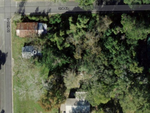 525 S 10TH STREET , QUINCY, FL 32351