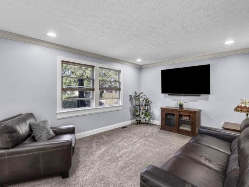3632 Mountshannon Road, Columbus, OH 43221 Photo 7