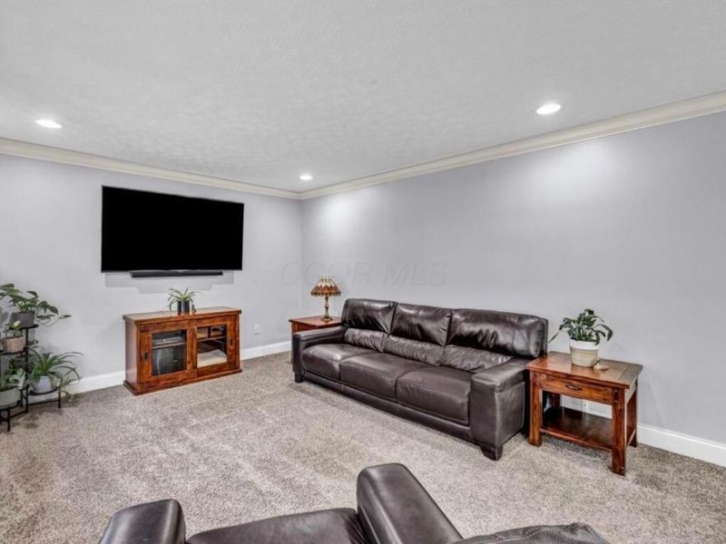 3632 Mountshannon Road, Columbus, OH 43221 Photo 8