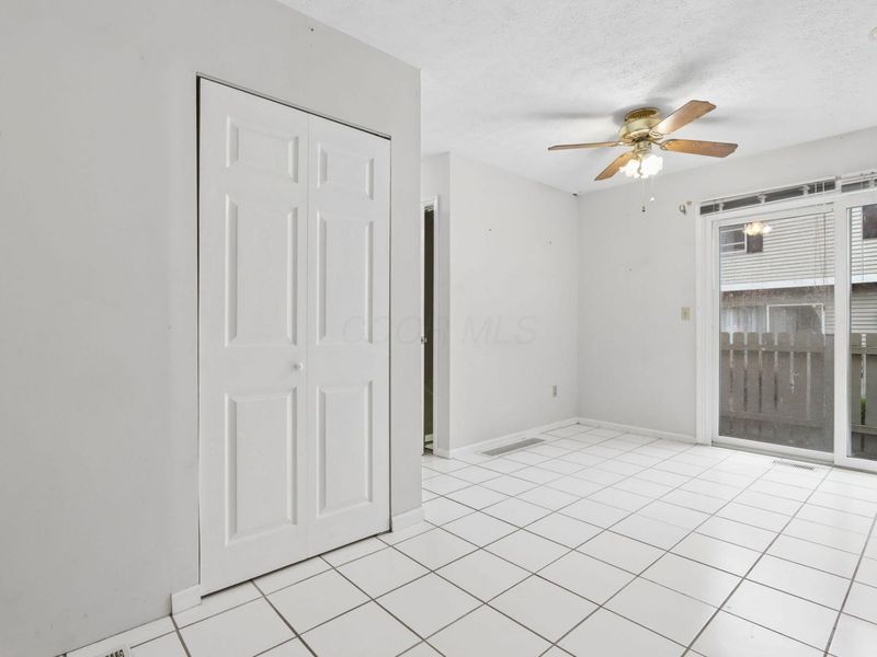 2548 Home Acre Drive, Unit 43, Columbus, OH 43231 Photo 11
