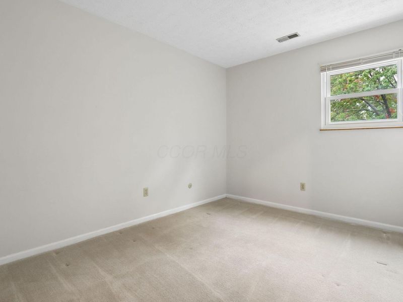 2548 Home Acre Drive, Unit 43, Columbus, OH 43231 Photo 19