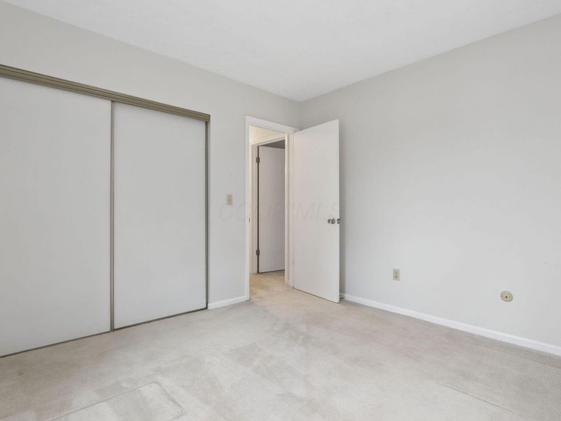 2548 Home Acre Drive, Unit 43, Columbus, OH 43231 Photo 22