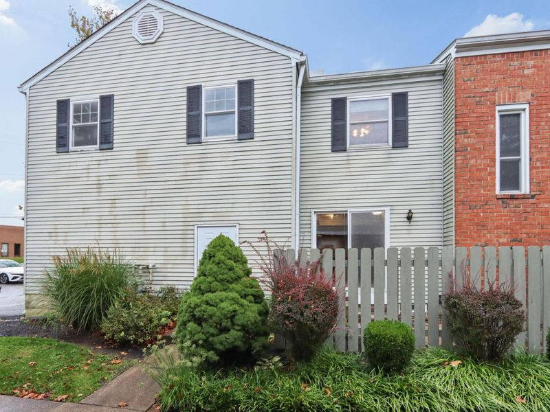 2548 Home Acre Drive, Unit 43, Columbus, OH 43231 Photo 25