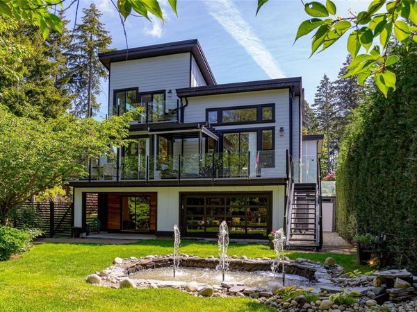 2044 Rivers Crossing, Highlands, BC V9B 0S6