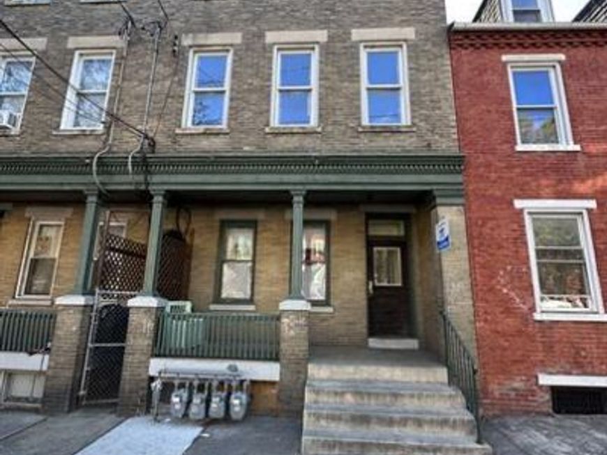318 S Queen Street, Lancaster, PA 17603 Main Photo