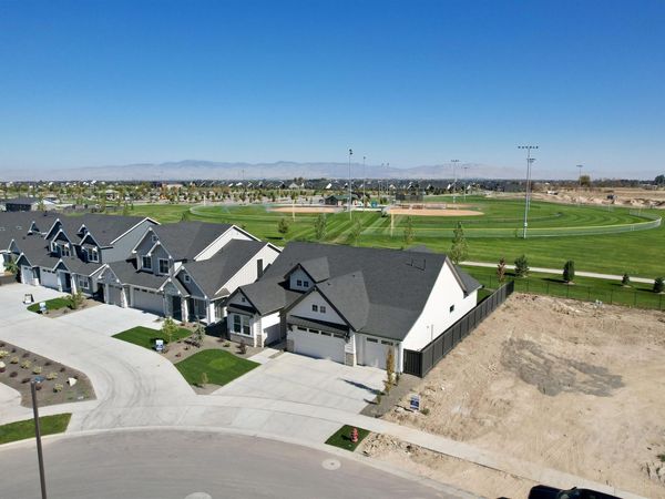 7016 S Cadence Ave, Meridian, ID 83642