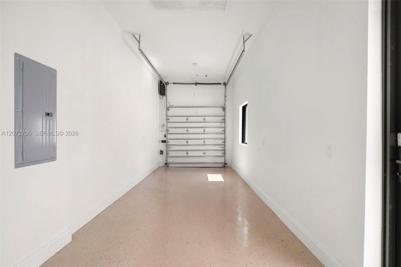 Please Call For Address, Miami Beach, FL 33141 Photo