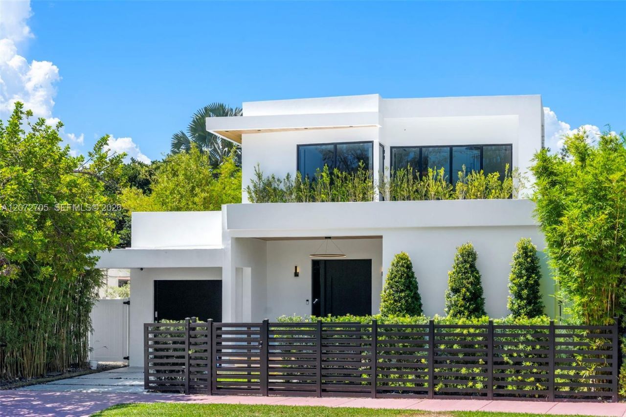 Please Call For Address, Miami Beach, FL 33141 Photo