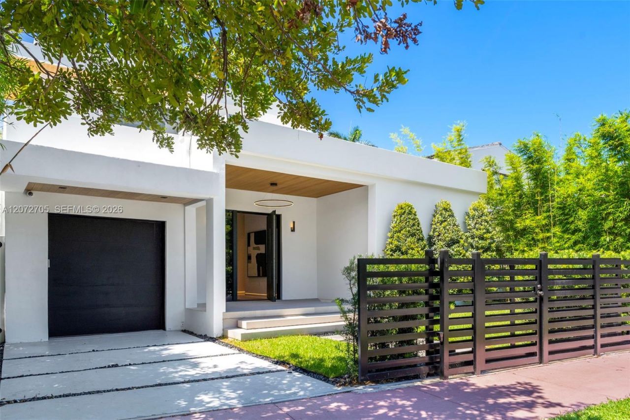 Please Call For Address, Miami Beach, FL 33141 Photo