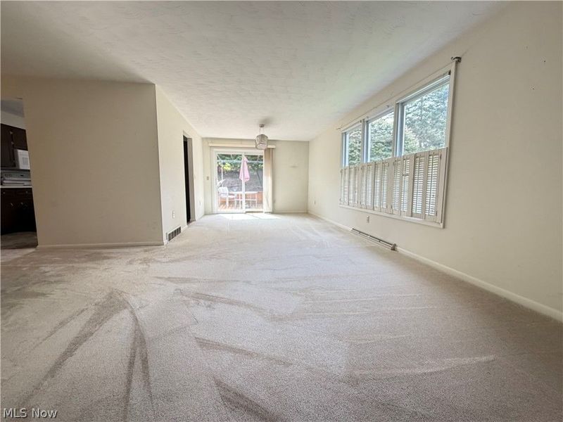 430 Hazelwood Drive SW, New Philadelphia, OH 44663 Photo 8