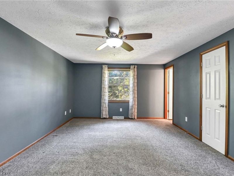 32372 Orchard Park Drive, Avon Lake, OH 44012 Photo 25