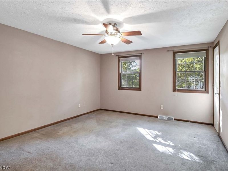 32372 Orchard Park Drive, Avon Lake, OH 44012 Photo 31