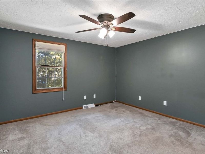 32372 Orchard Park Drive, Avon Lake, OH 44012 Photo 33