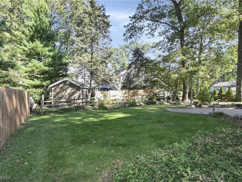 32372 Orchard Park Drive, Avon Lake, OH 44012 Photo 41