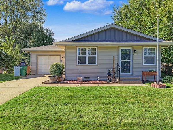 214 11th Street SE, Bondurant, IA 50035