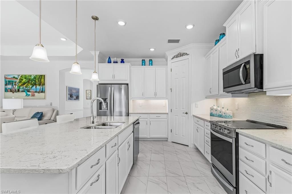 28024 Seasons Tide Ave, Bonita Springs, FL 34135 Photo