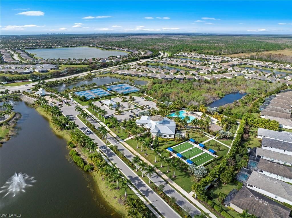 28024 Seasons Tide Ave, Bonita Springs, FL 34135 Photo