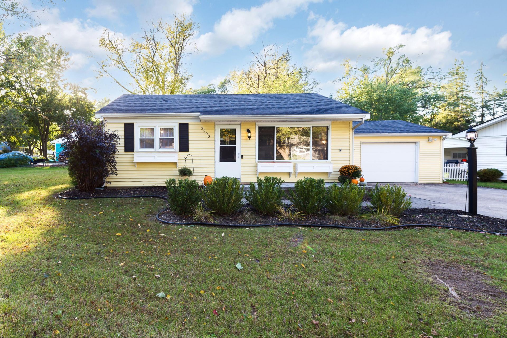 3200 Baylis Drive, Ann Arbor, MI 48108 Main Photo