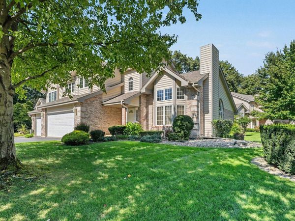 1447 Carriage Oaks Court, Dyer, IN 46311