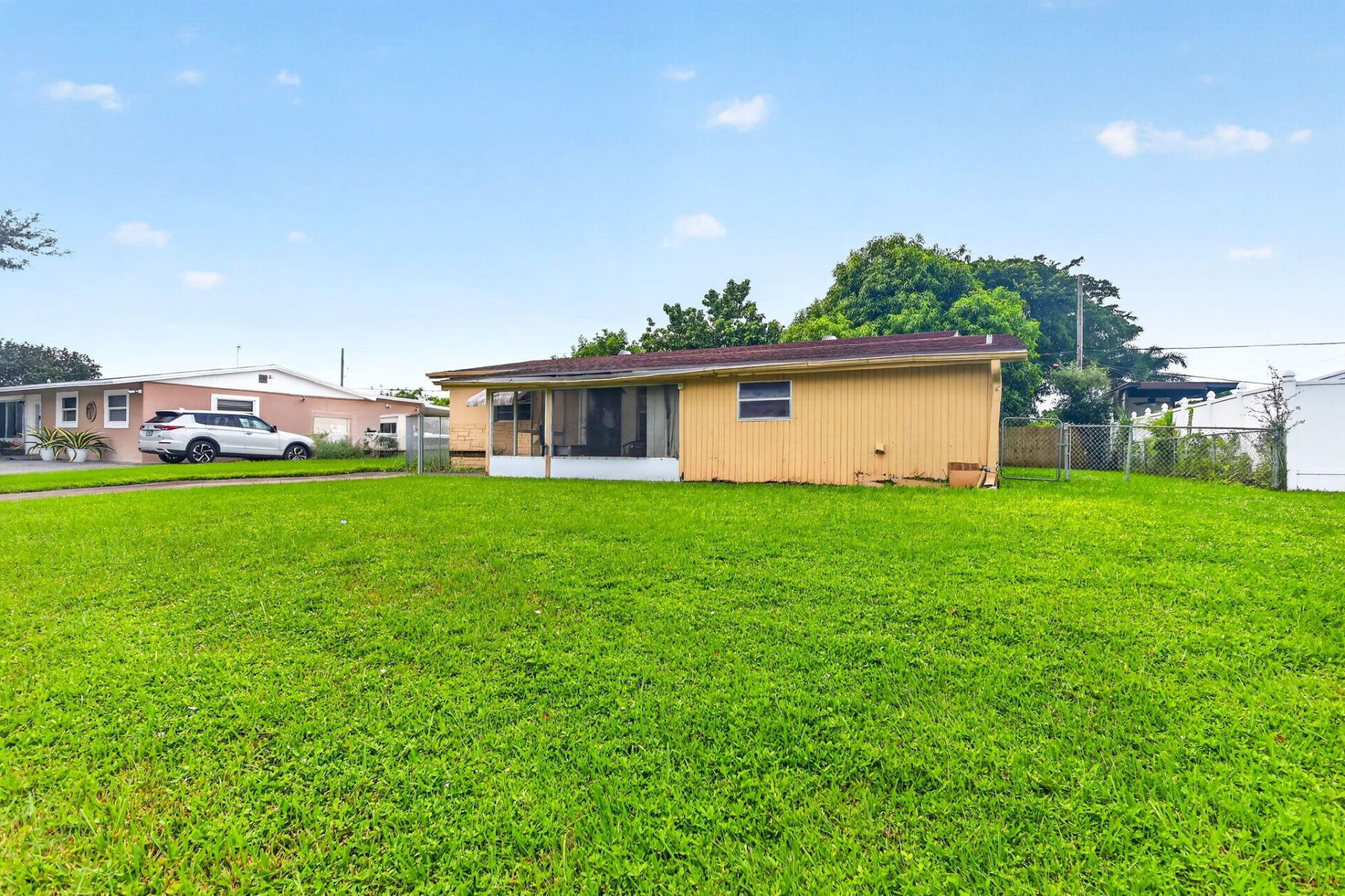 913 Jamaican Drive, West Palm Beach, FL 33415 Photo