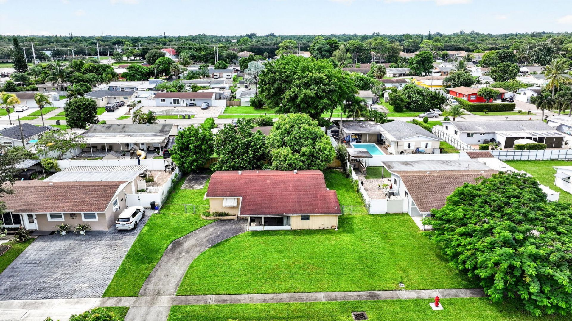 913 Jamaican Drive, West Palm Beach, FL 33415 Photo