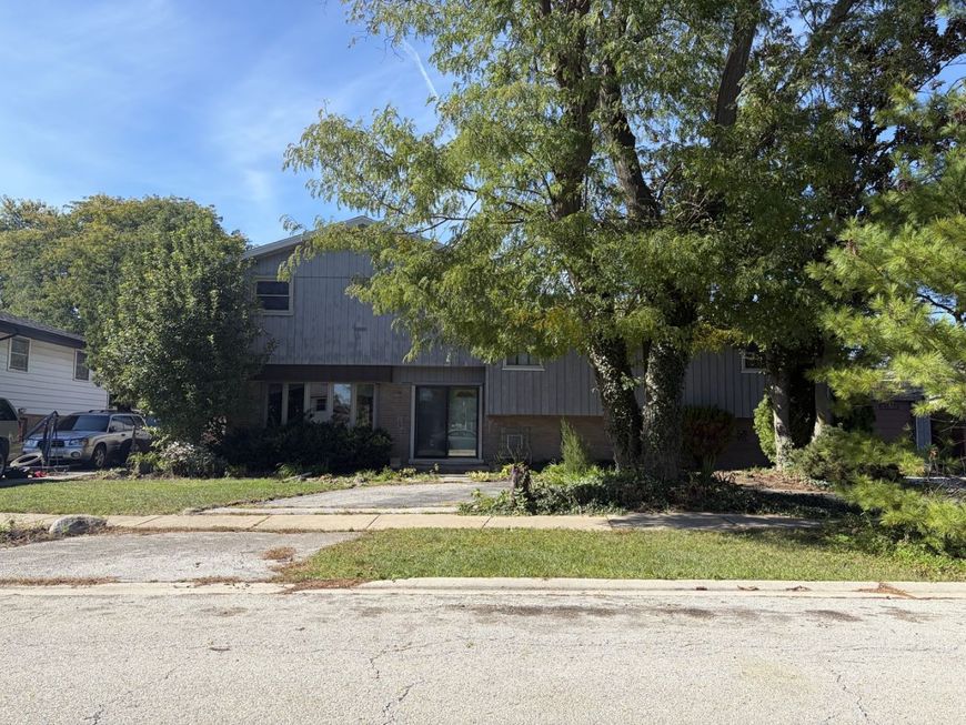 Main Photo