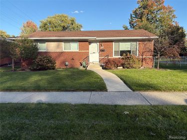 31114 Roan Drive, Warren, Mi 48093