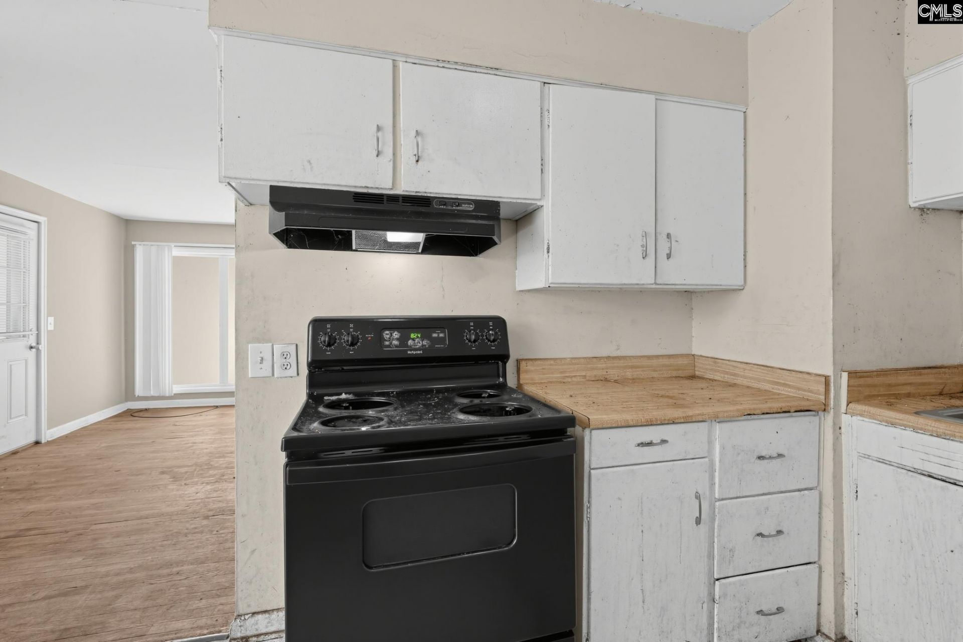 6956 Olive Drive  Photo 7